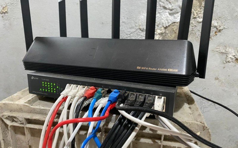 Local funcionava como mineradora de criptomoedas 