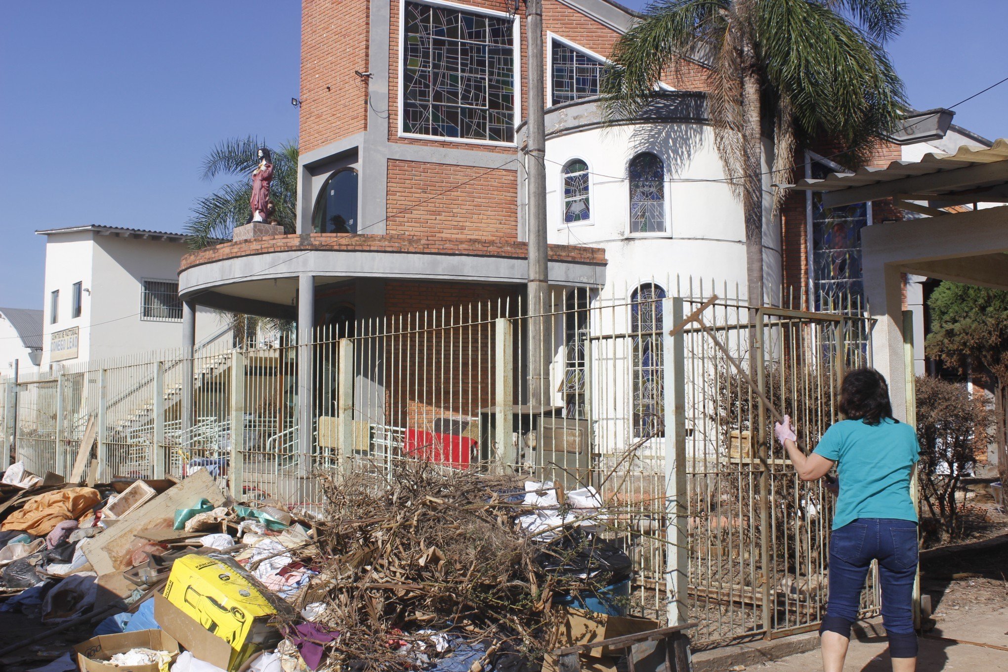 Paróquia no bairro Harmonia pede ajuda para continuar auxiliando a comunidade