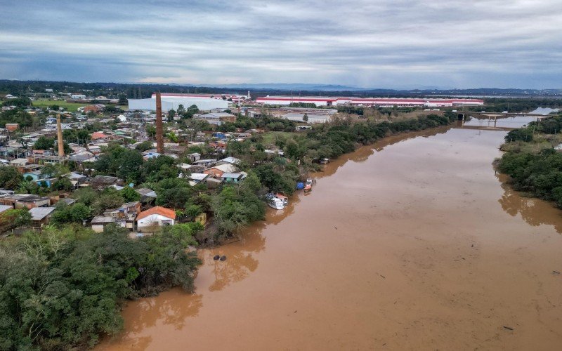 Nova Santa Rita em 19 junho 2024 rio dos sinos e rio caí