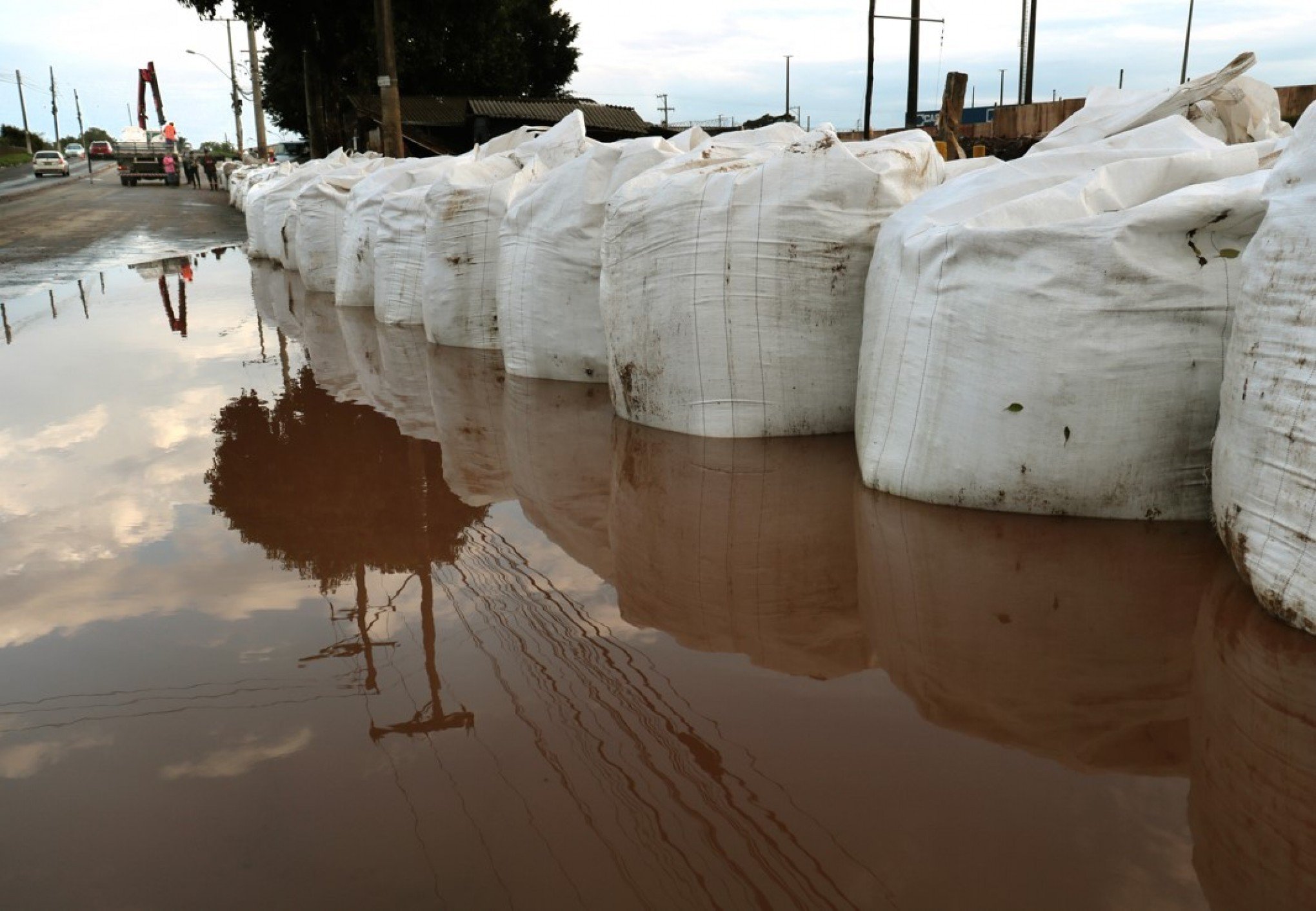 Prefeitura de Canoas trabalha ações para prevenir inundações devido ao excesso de chuvas