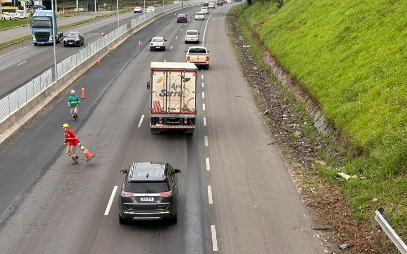 Obras na BR-116 deixa o trânsito lento no trecho de Novo Hamburgo