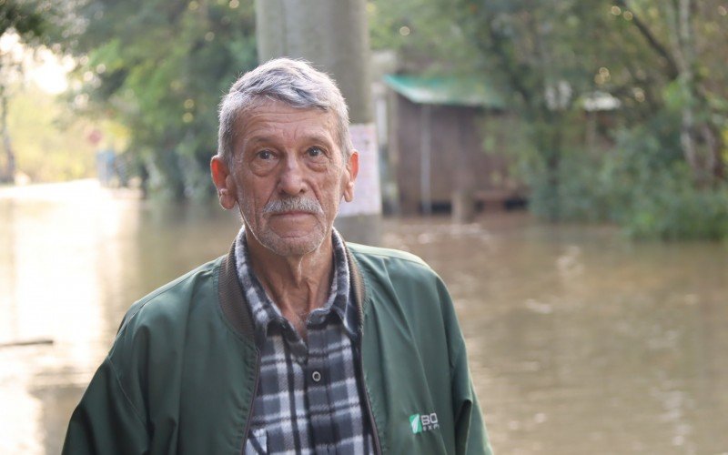 Levi Blumberg passou pela maior enchente de sua vida aos 70 anos