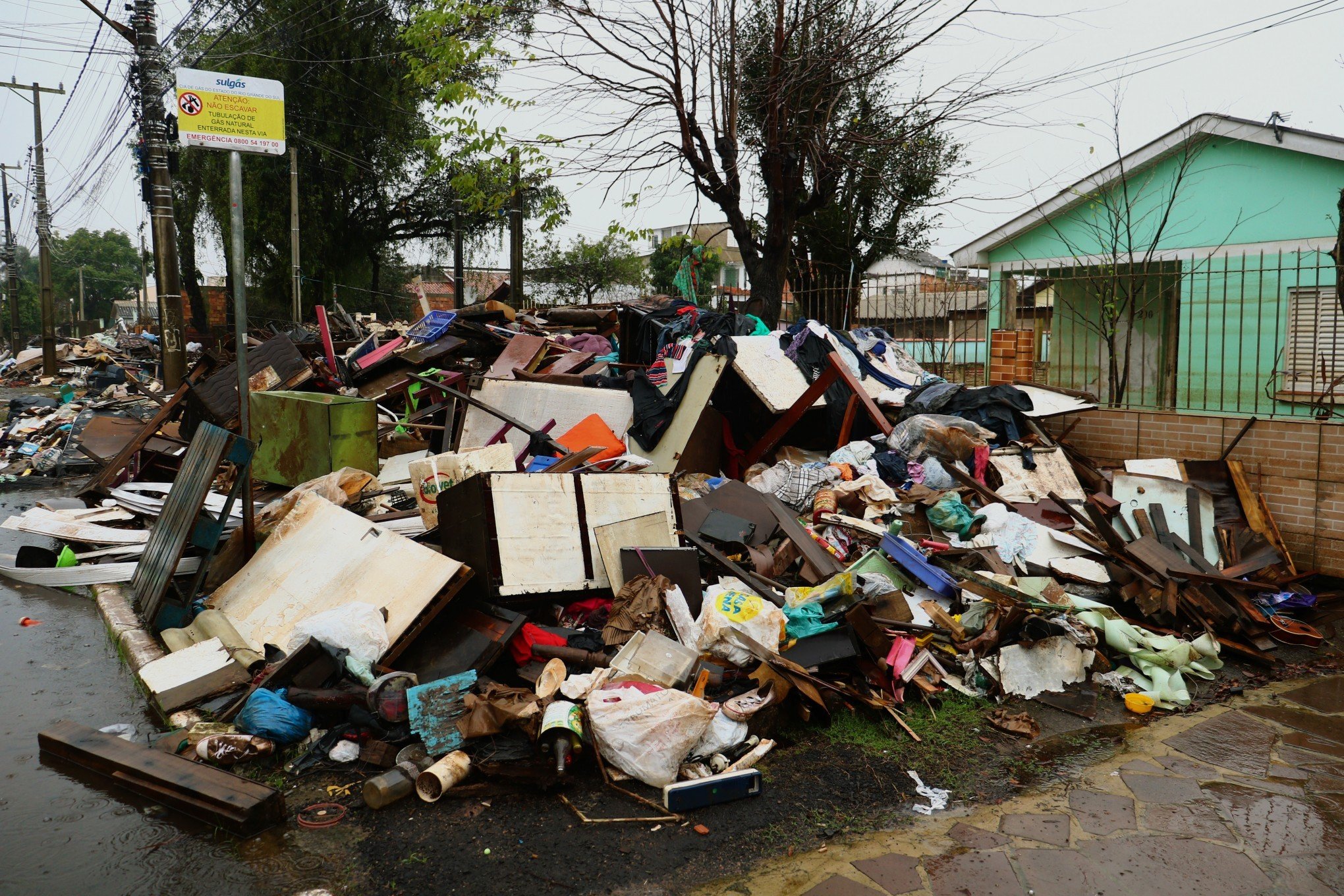 Prefeitura de Canoas quer bairros limpos até agosto