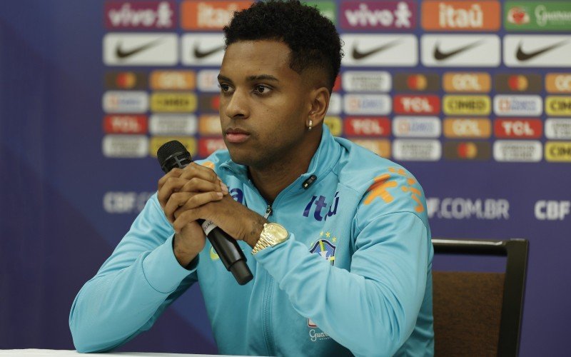 Rodrygo vai usar a camisa 10 na Copa América | abc+