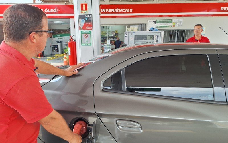 Em Campo Bom,o preço da gasolina comum varia de R$ 5,75 a 5,99