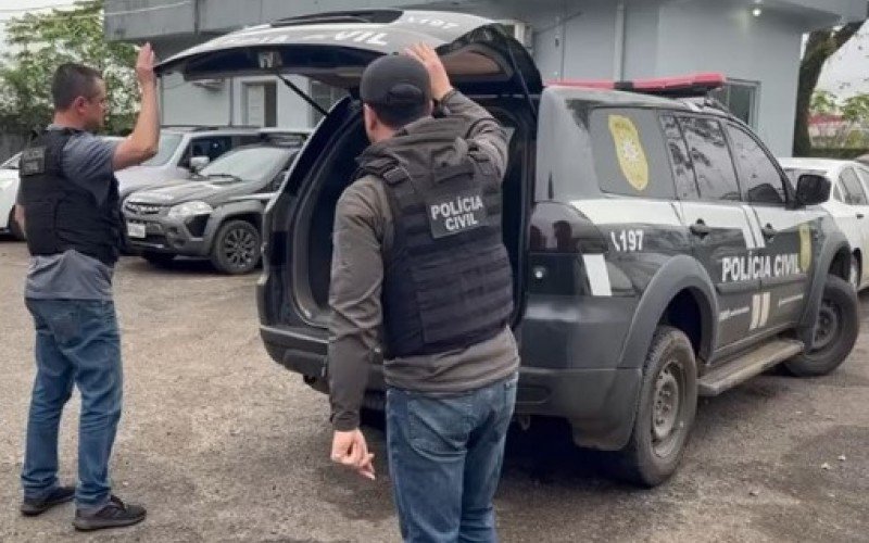 Agentes capturaram suspeito durante diligências pelo bairro Niterói, em Canoas