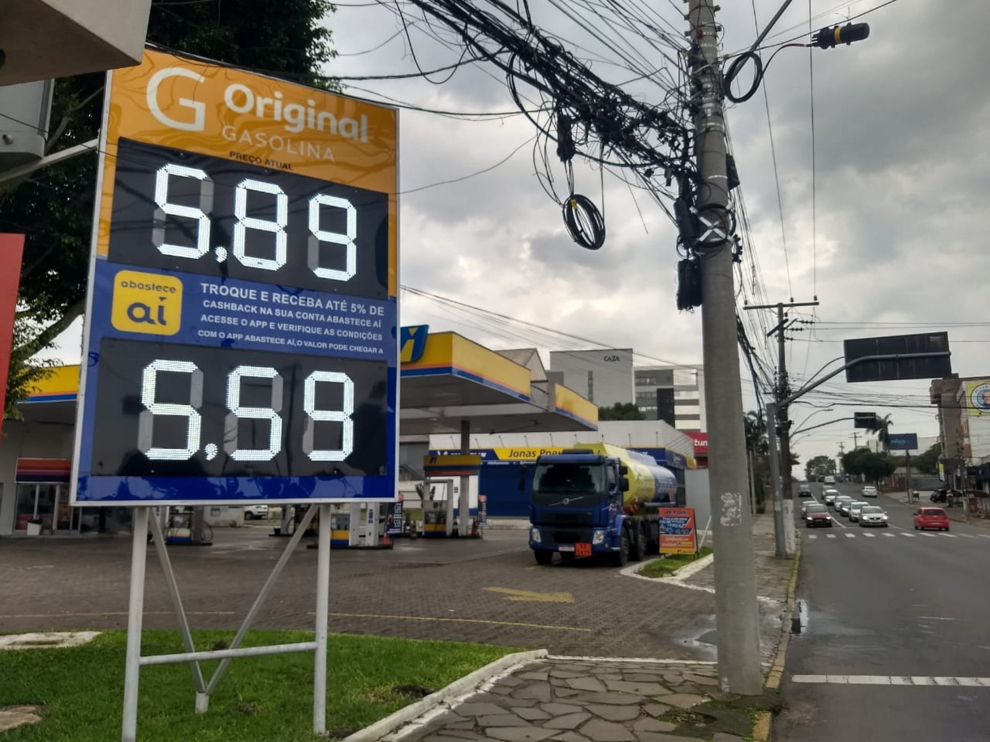 Após manter o preço da gasolina estabilizado por duas semanas, Canoas vive rumores de alta
