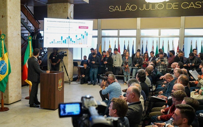 Governador Eduardo Leite apresentou o projeto de reconstrução do Estado | abc+