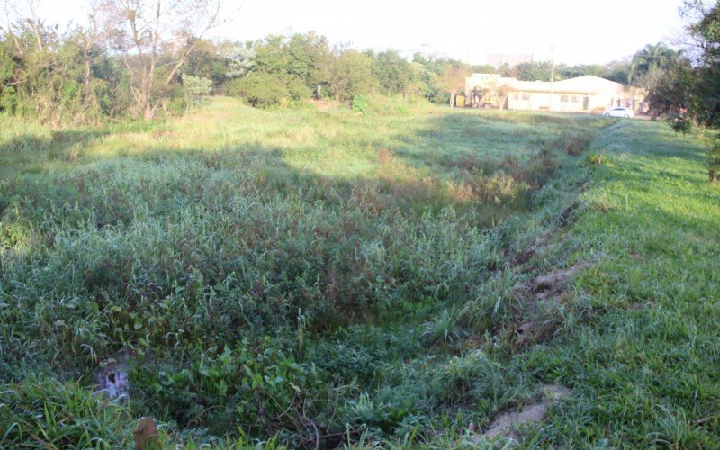 Bacias de acumulação foram construídas em áreas públicas de Sapiranga para absorver a água da chuva na zona urbana | abc+