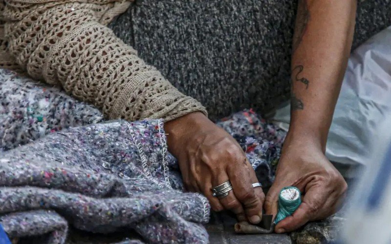 Cresce número de usuários de drogas | abc+