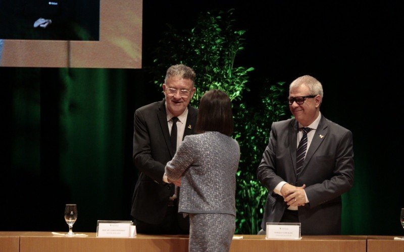 Posse da nova reitoria da Universidade Feevale