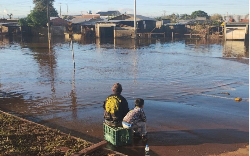 Inundação afetou centenas de casas em Sâo Leopoldo, Na foto, a Avenida Mauá, em São Leopoldo, no mês de maio