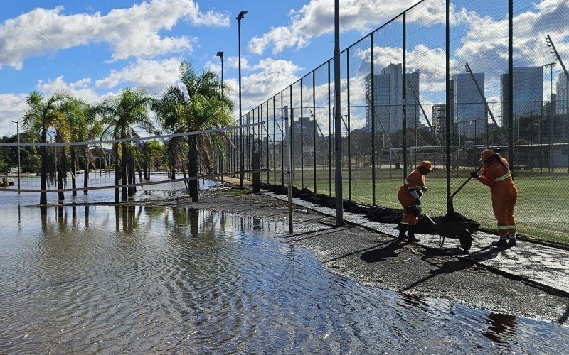 Guaíba volta a transbordar na Orla  | abc+