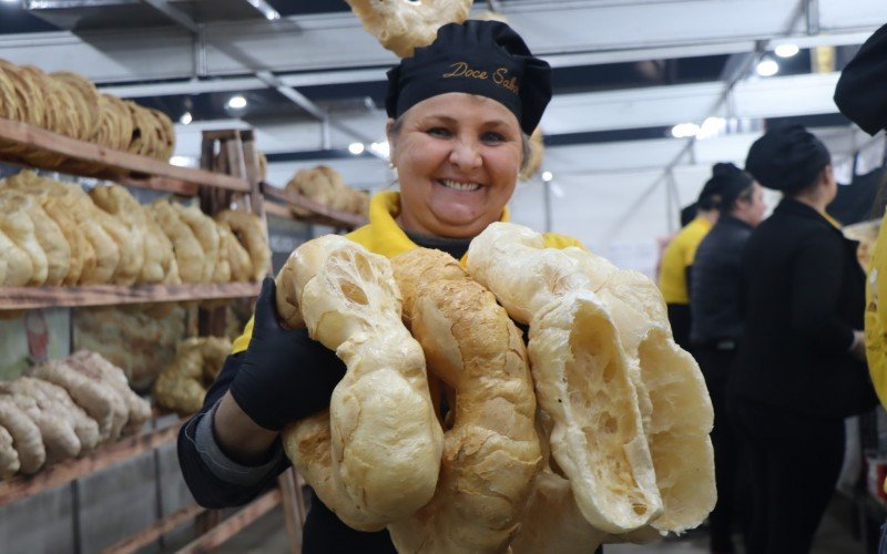 Venda de roscas e demais produtos coloniais faz sucesso  | abc+