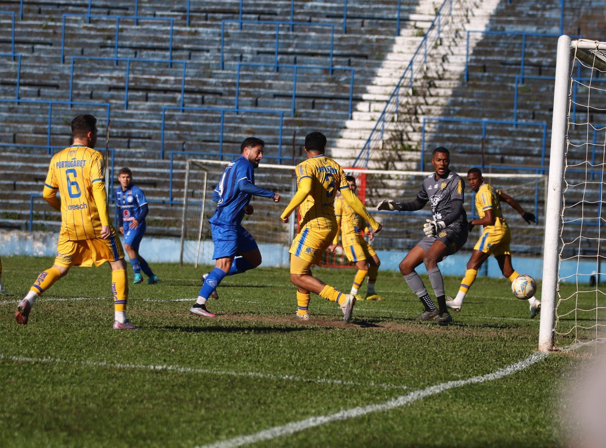 Primeiro gol aimoresista foi marcado por Giovanni
