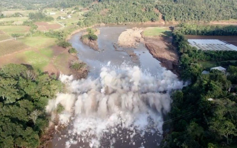 Estrutura foi implodida em junho deste ano