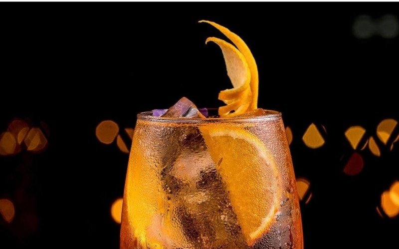 Bar de drinks by FatBull Tap House | abc+