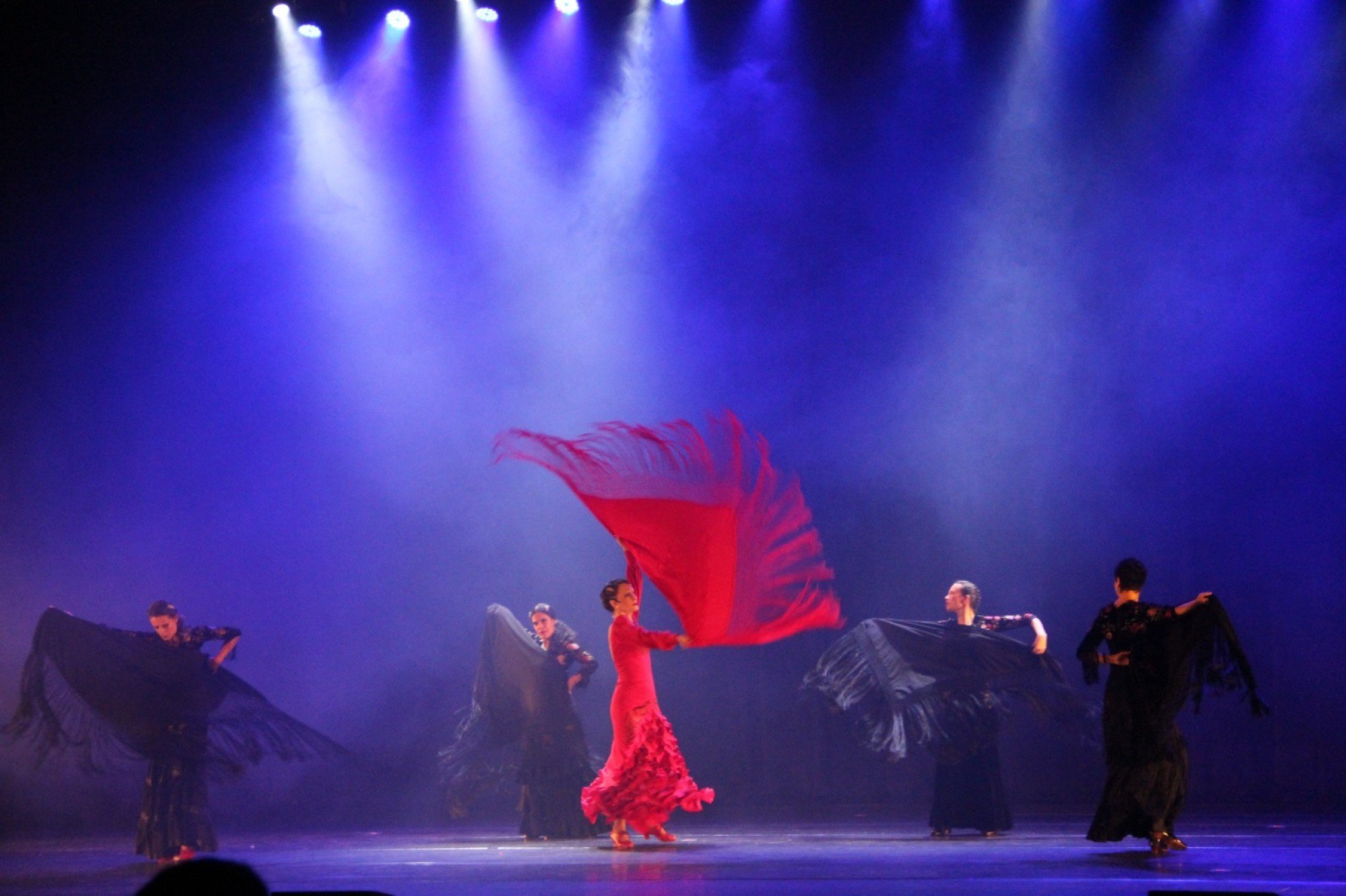 "Dançando Pela Vida" reunirá mais de 150 artistas em apoio à luta contra o câncer no Teatro Feevale