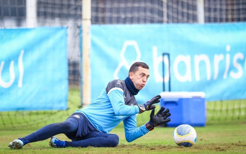 Marchesín segue como titular no gol gremista | abc+