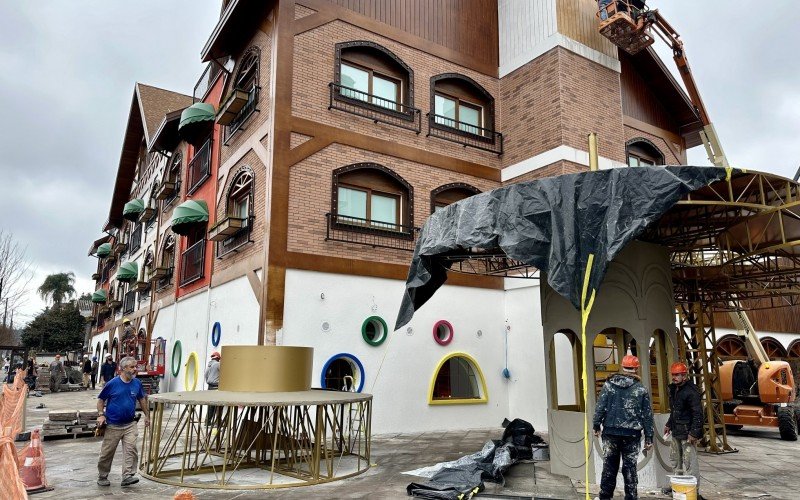 Hotel fica na Rua SÃ£o Pedro, em Gramado