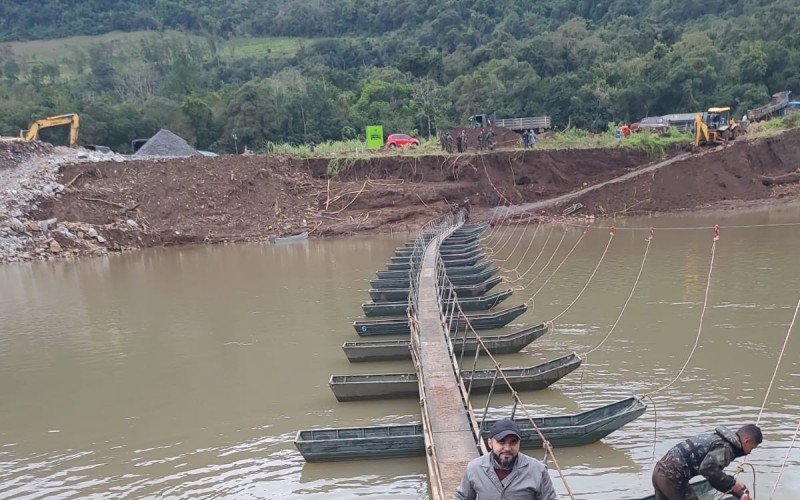 Ponte provisória