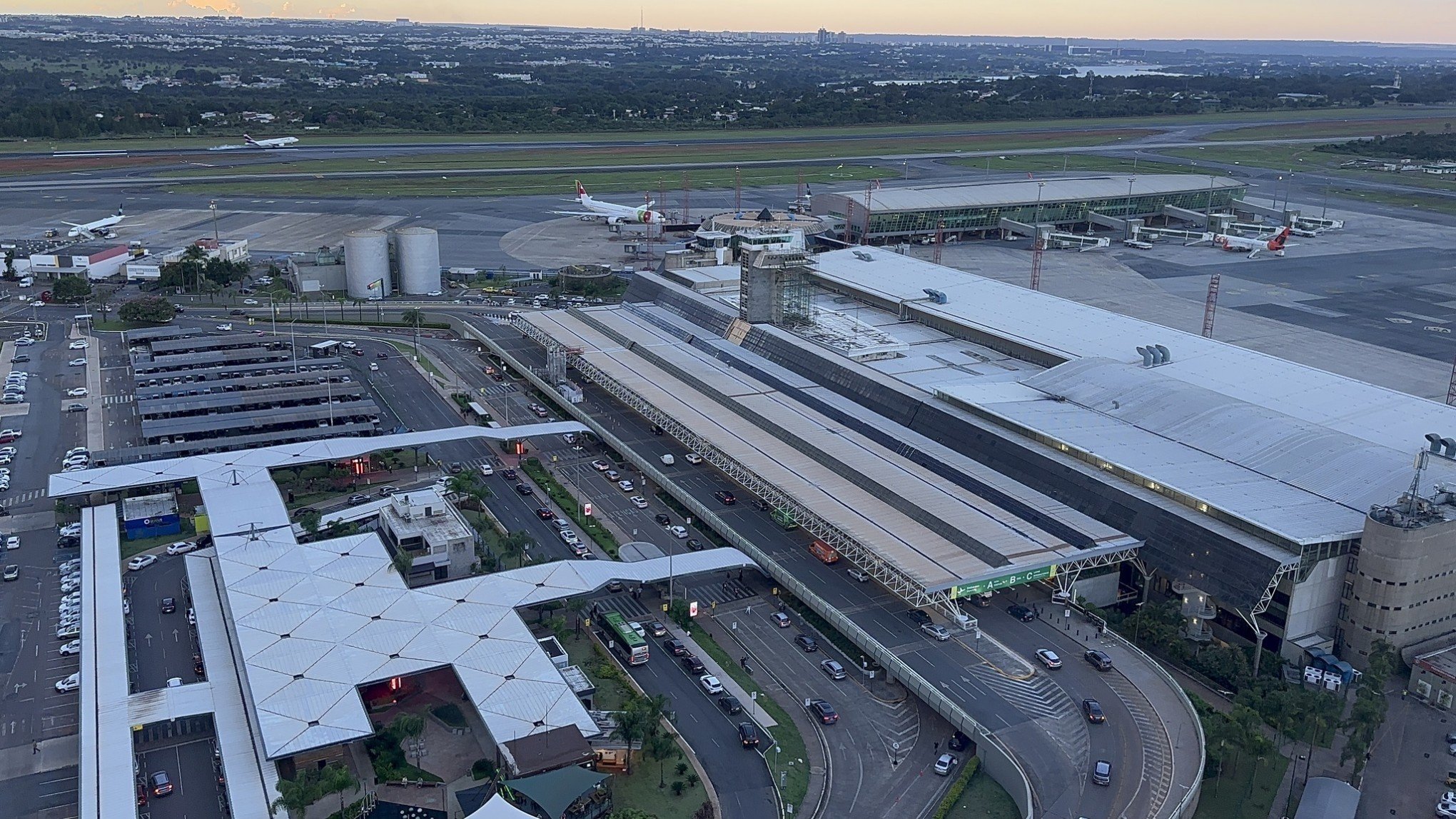 Aeroporto Internacional de Brasília - Presidente Juscelino Kubitschek  | abc+