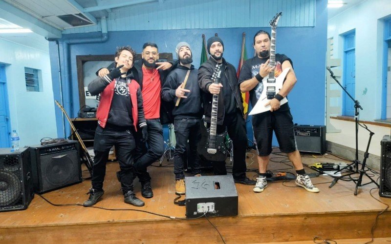 Sueed é uma banda de rock formada por gramadenses