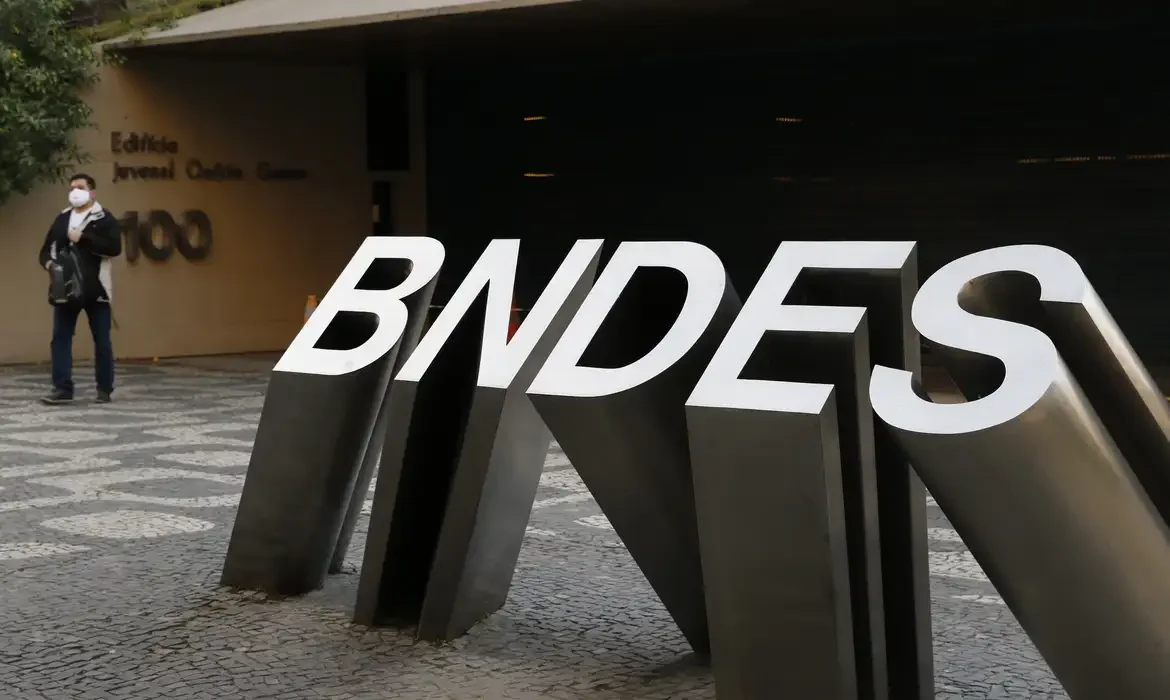 Aberto crédito do BNDES para empreendedores do RS; saiba como funciona