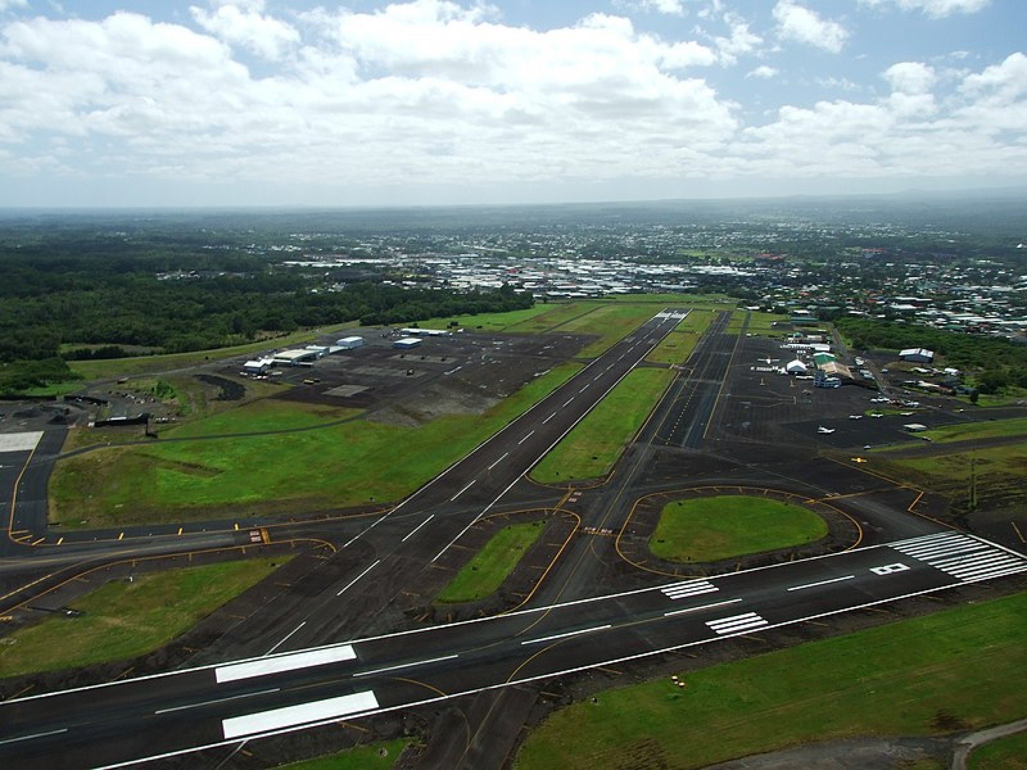 Japonês com granadas na bagagem faz aeroporto ser evacuado
