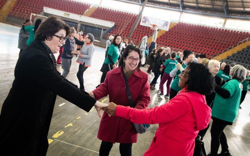 Projeto Viver Bem retoma atividades no Ginásio Municipal Celso Morbach 