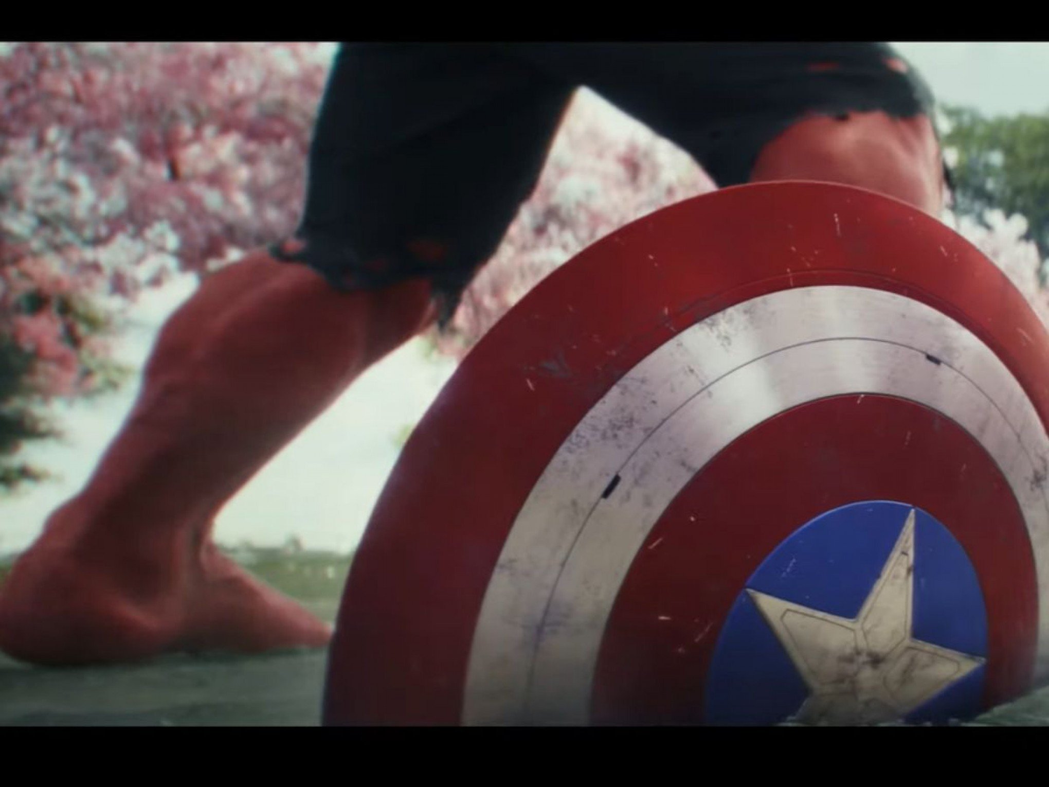Hulk vermelho aparece no primeiro trailer de Capitão América 4; assista