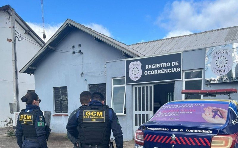 Ronda Lilás da GCM prende agressor flagrado desrespeitando a distância da ex-companheira