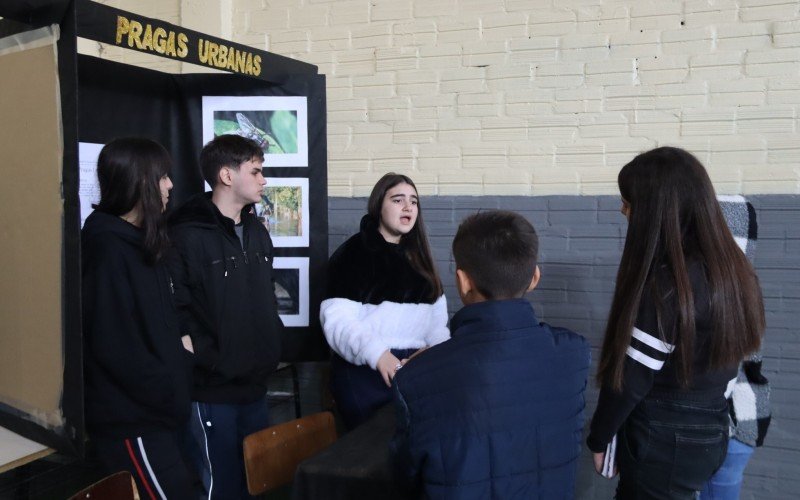 Feira de ciências da Escola João Ribeiro