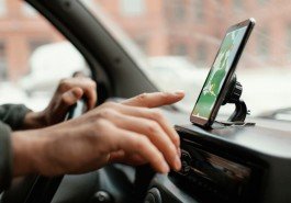 Veja o passo a passo para motoristas de app e taxistas pedirem financiamento de carros com a conta gov.br