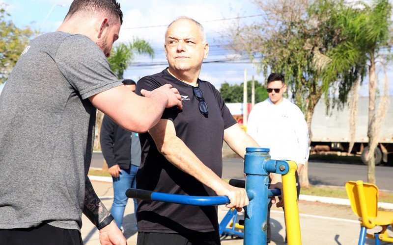 Projeto Movimenta Esteio, lançado quarta-feira (17), tem como objetivo promover a prática de exercícios de forma correta 