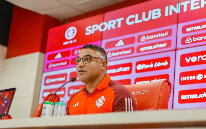 Roger Machado foi apresentado pelo Inter nesta quinta-feira (18) | abc+