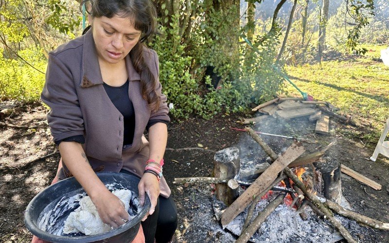 Mulheres da comunidade Kaingang de Canela lançam livro de receitas ancestrais