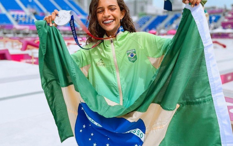 Rayssa Leal conquistou a medalha de prata em Tóquio | abc+