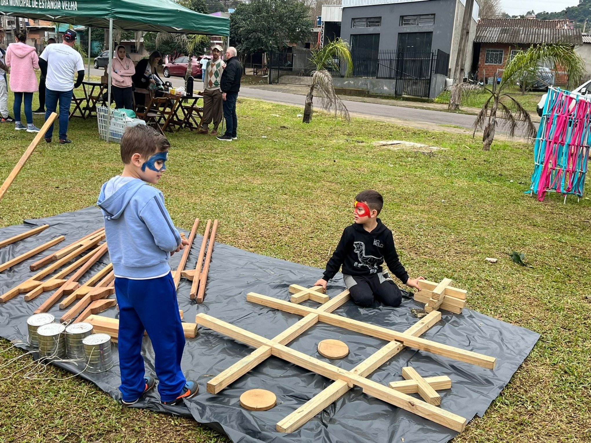 Crianças são foco no evento Vem Brincar na Praça de Estância Velha