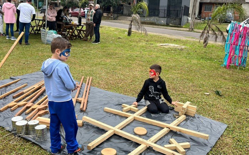 Vem Brincar na praça em Estância Velha