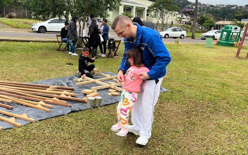 Vem Brincar na praça em Estância Velha