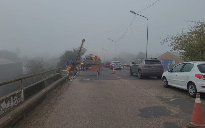 Interrupção ocorre para que seja feita a substituição dos guardrails 