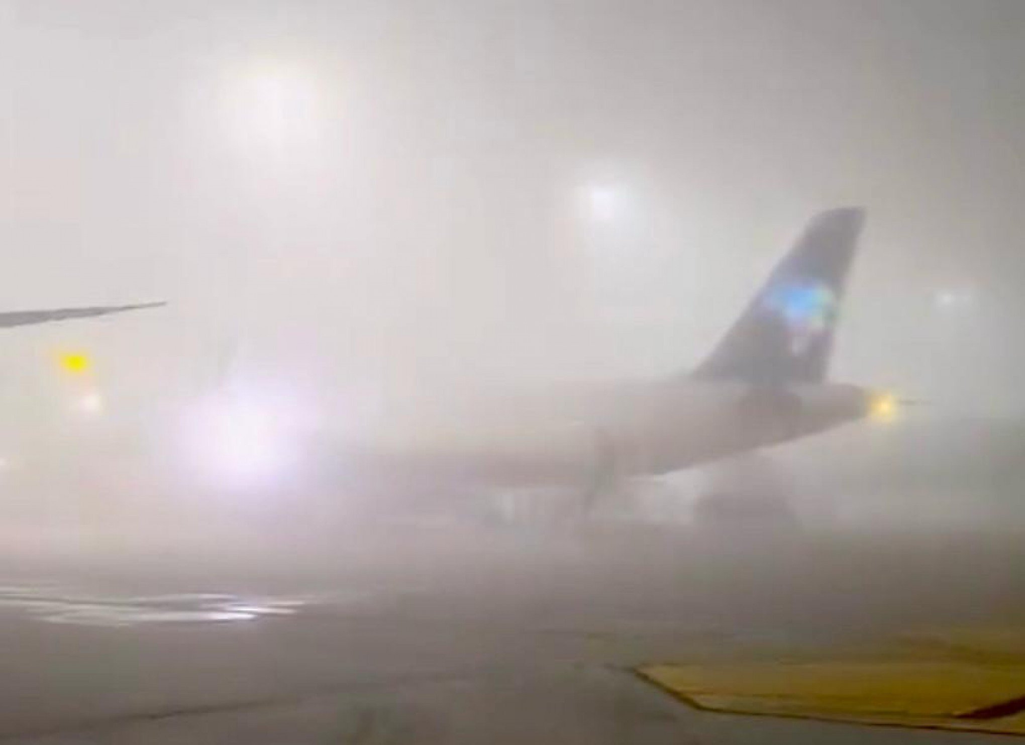 Depois de atrasos em Canoas e Caxias, nevoeiro atrapalha rotina do aeroporto de Florianópolis