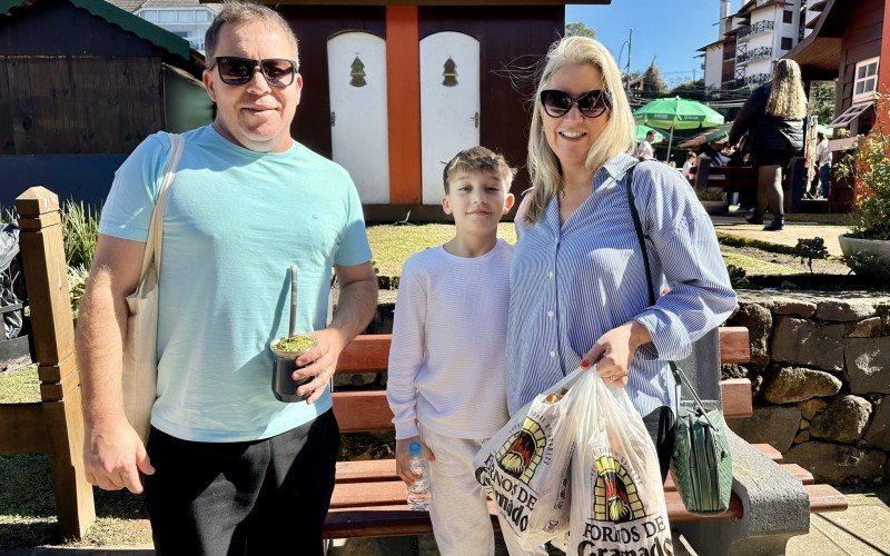 Pães e cucas fazem sucesso entre os turistas de Gramado