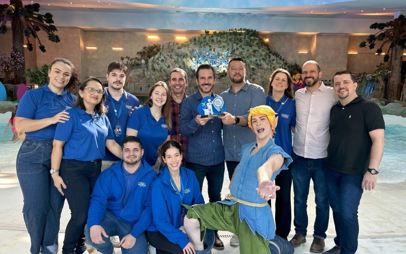 Acquamotion recebe troféu de Melhor Parque Aquático do Brasil