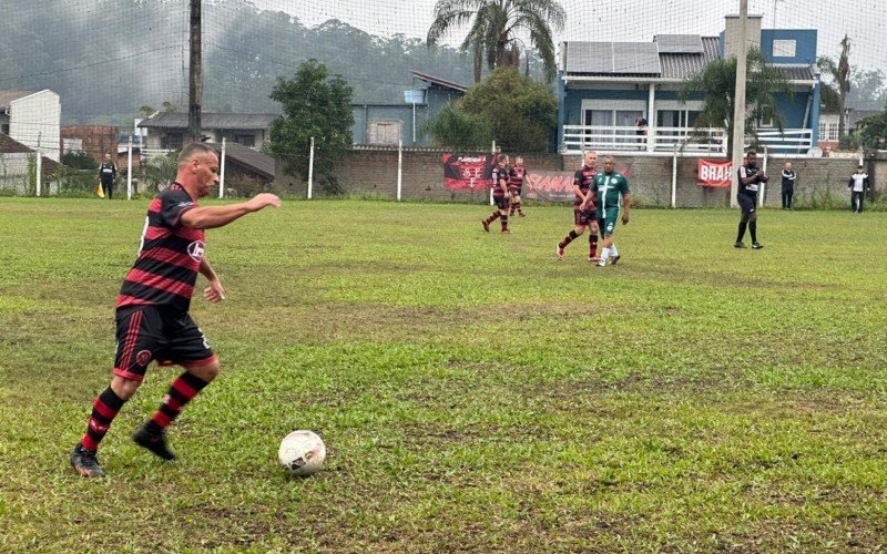 Seis partidas da categoria máster foram realizadas neste domingo em Novo Hamburgo | abc+