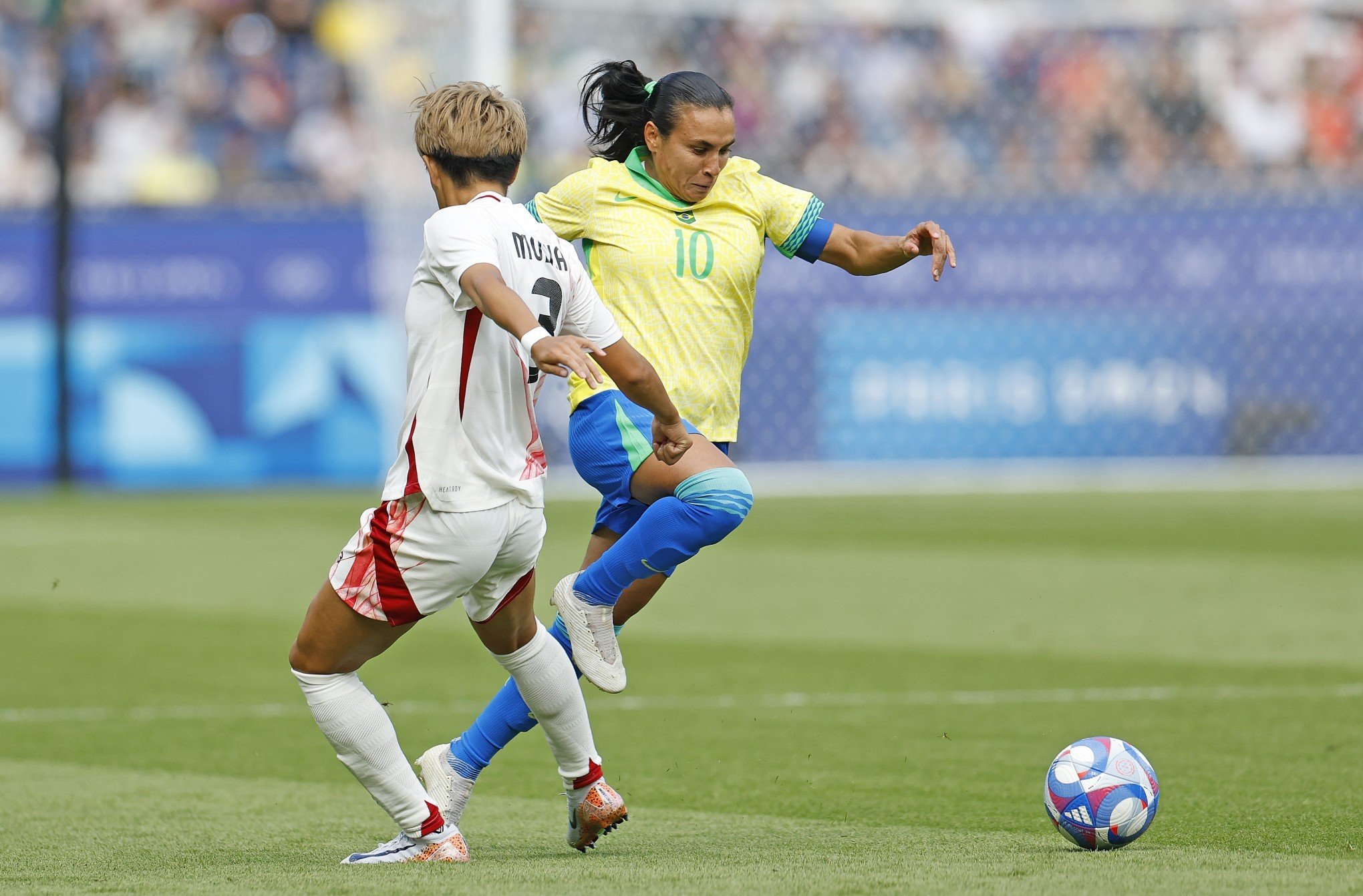 Brasil sofre virada do Japão no fim do jogo e se complica no futebol em Paris