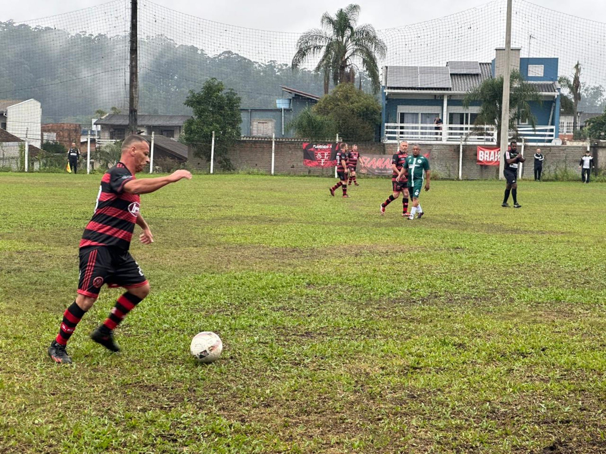 Rodada do municipal de futebol de campo de Novo Hamburgo movimenta os campos da região