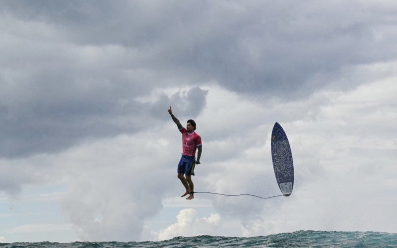 Gabriel Medina eliminou japonês Kanoa Igarashi nesta segunda-feira | abc+