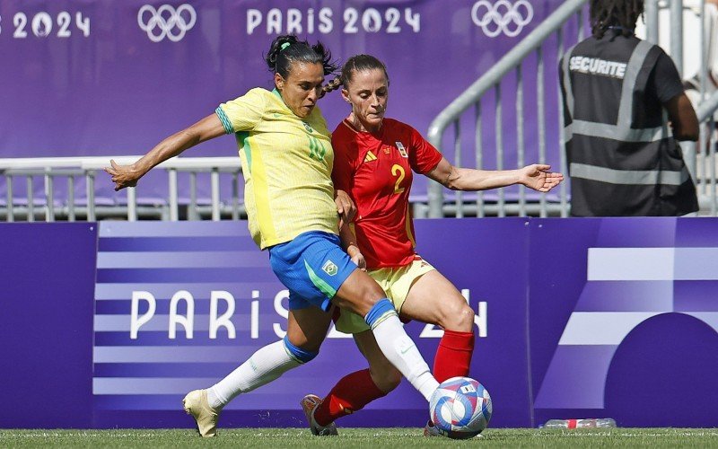 Marta foi expulsa na derrota do Brasil para a Espanha | abc+